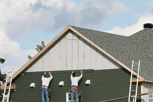 Professional Siding Installation technician working in Somerdale, OH